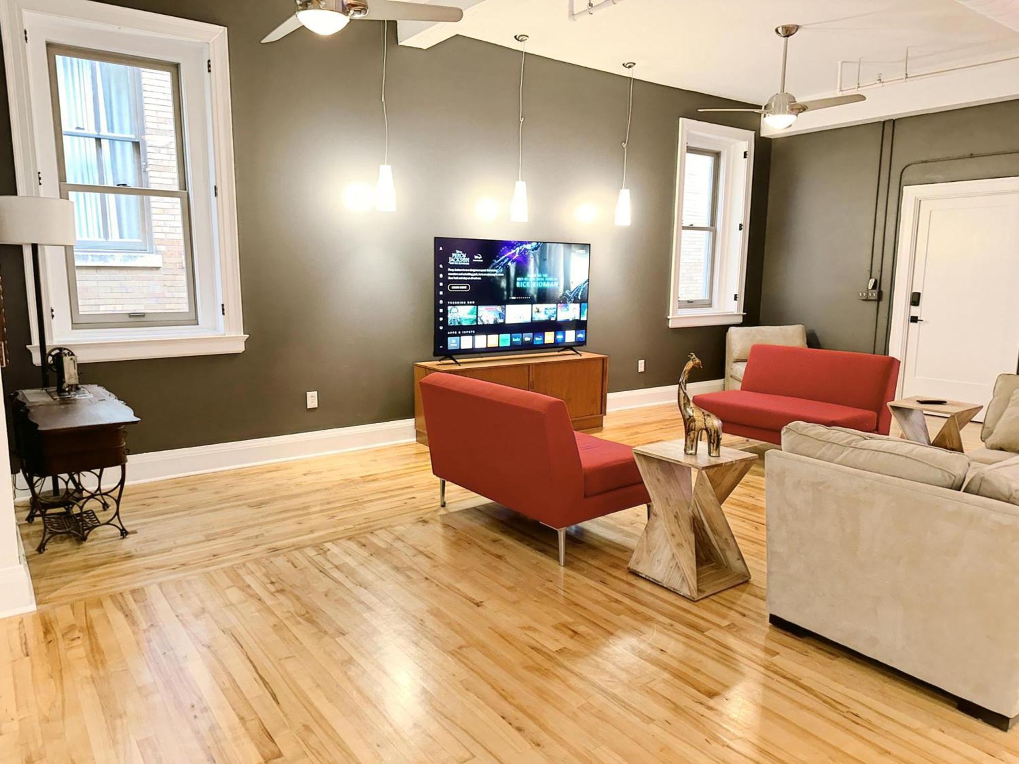 The Historic Lyric Penthouse With Private Rooftop Cincinnati Exterior photo