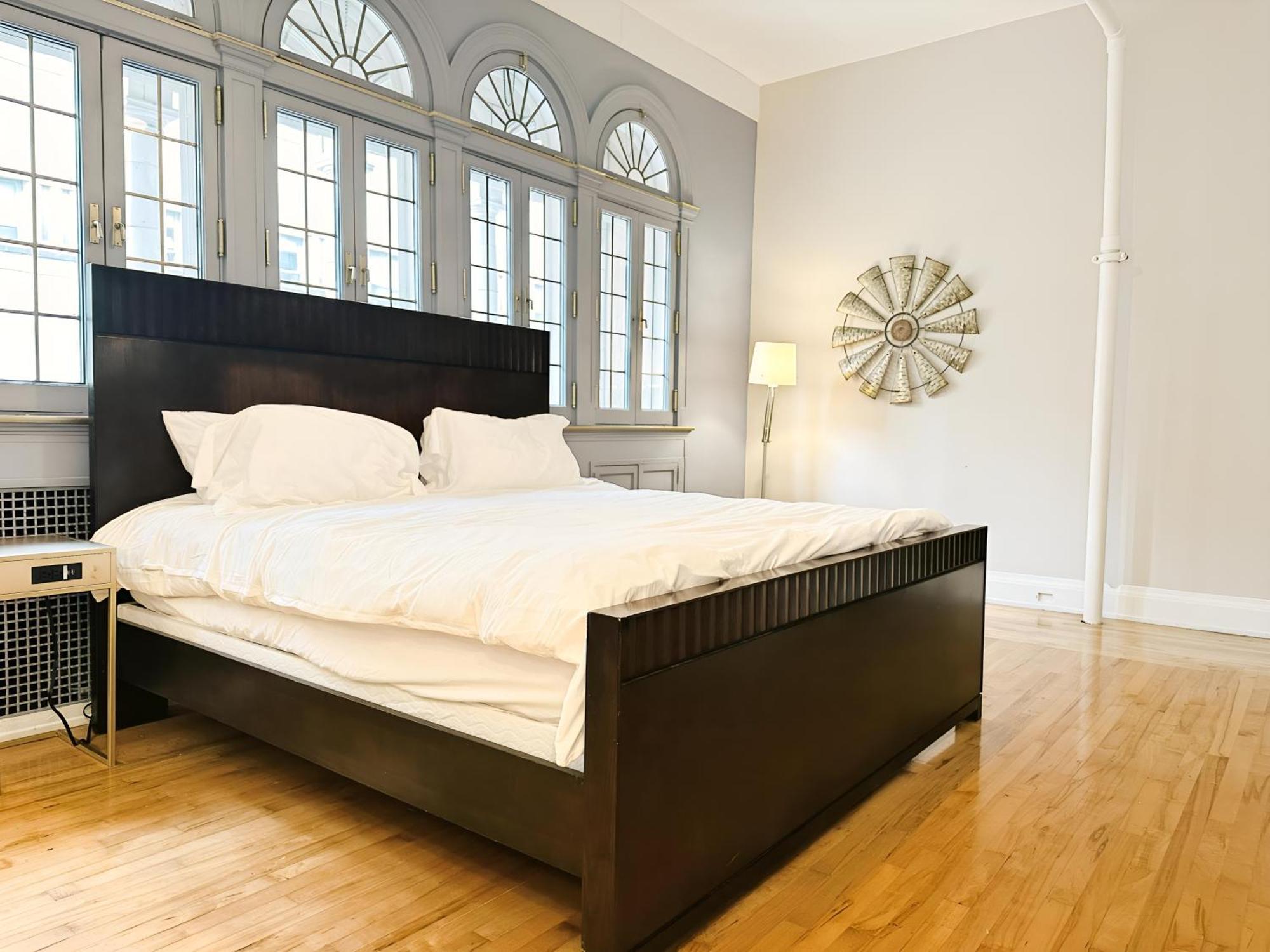 The Historic Lyric Penthouse With Private Rooftop Cincinnati Exterior photo