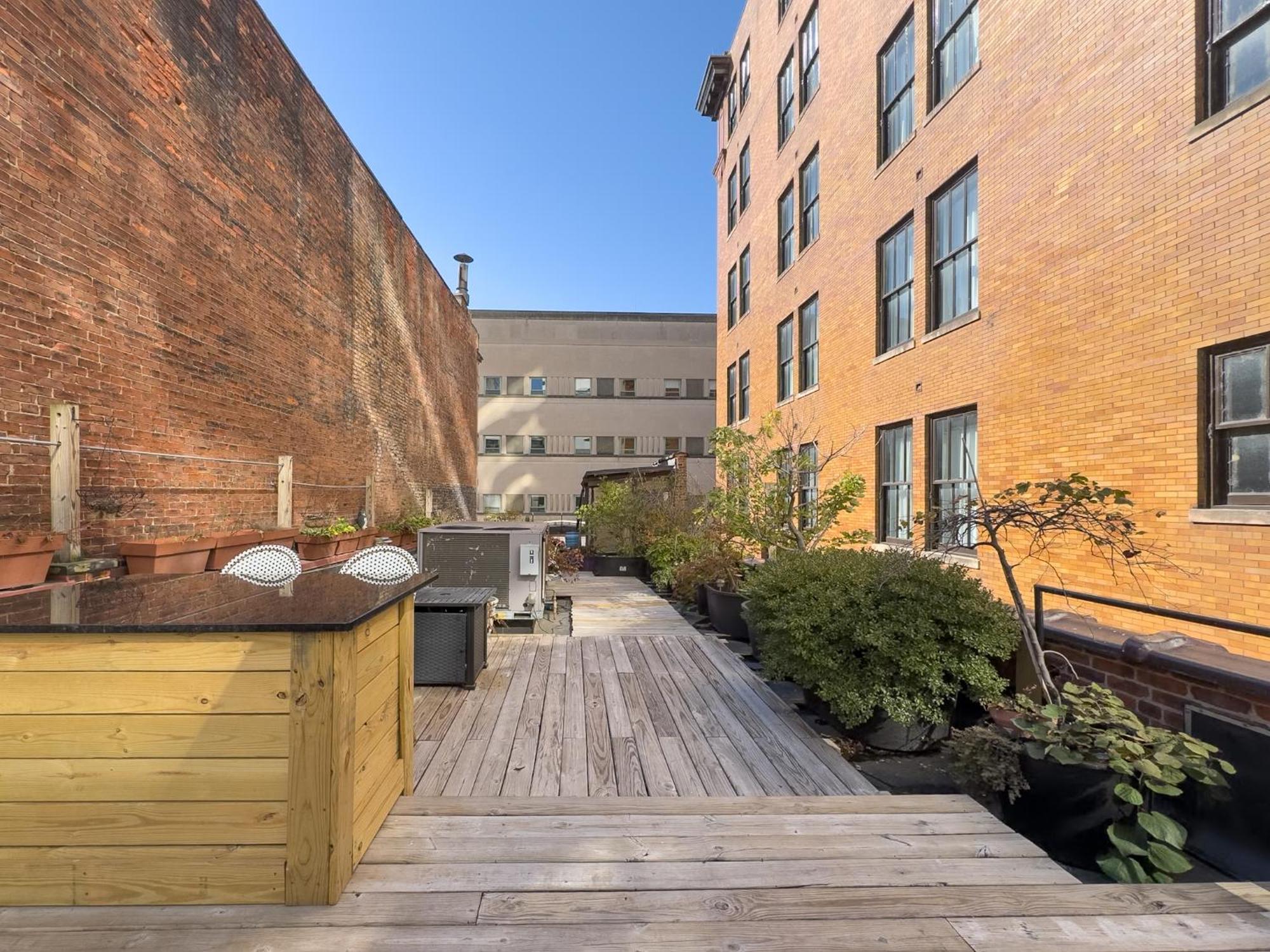 The Historic Lyric Penthouse With Private Rooftop Cincinnati Exterior photo