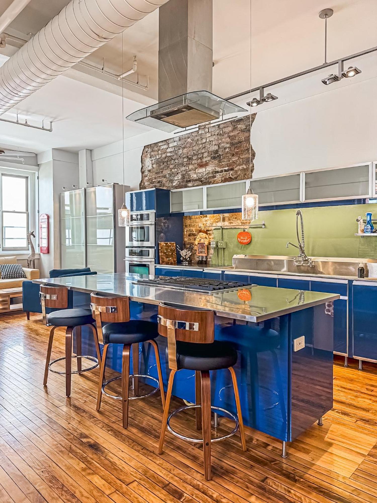 The Historic Lyric Penthouse With Private Rooftop Cincinnati Exterior photo