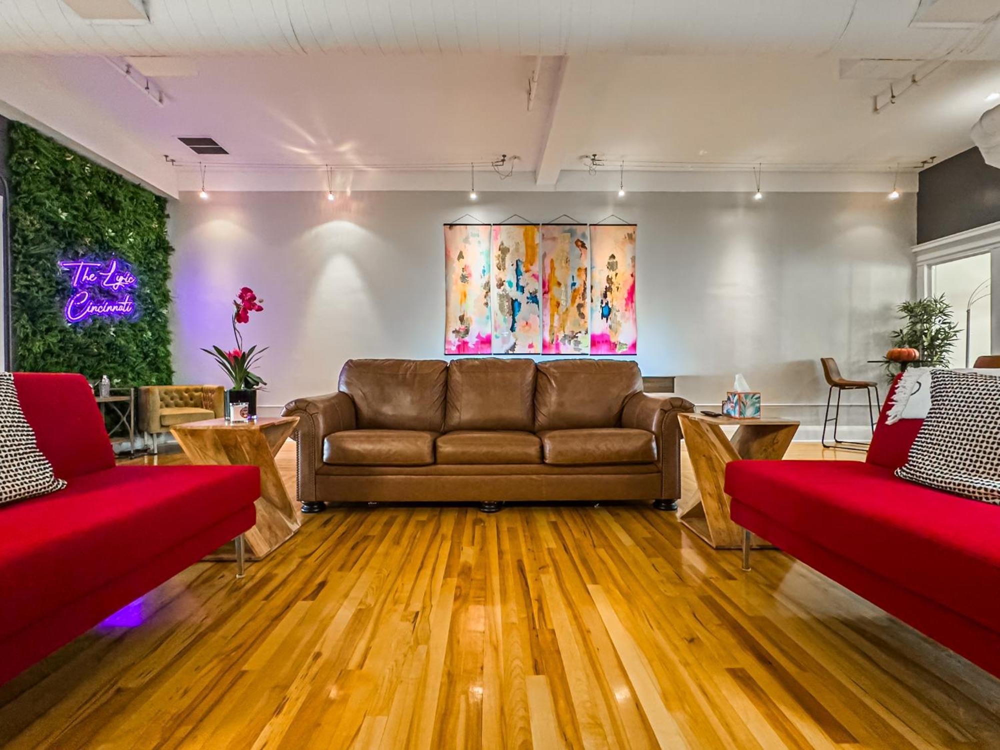 The Historic Lyric Penthouse With Private Rooftop Cincinnati Exterior photo