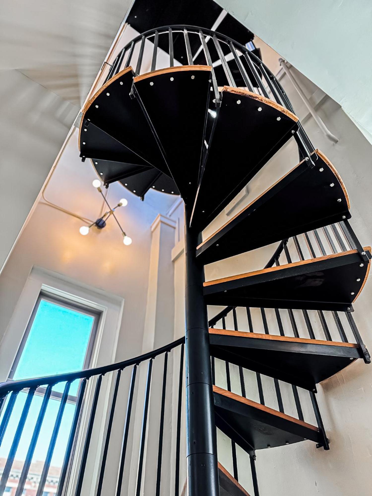 The Historic Lyric Penthouse With Private Rooftop Cincinnati Exterior photo